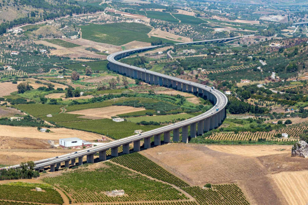 Estudios geológicos · Ingenieros Geotécnicos y Geofísicos Blanes